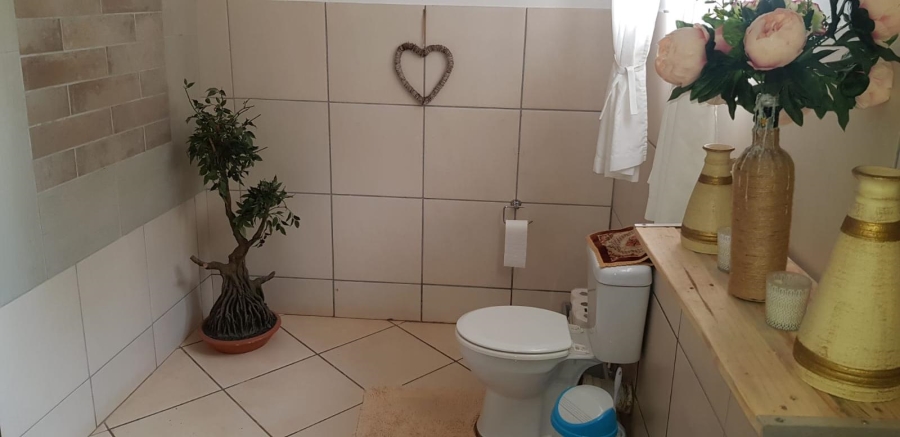 8 Bedroom Property for Sale in Winternest Gauteng