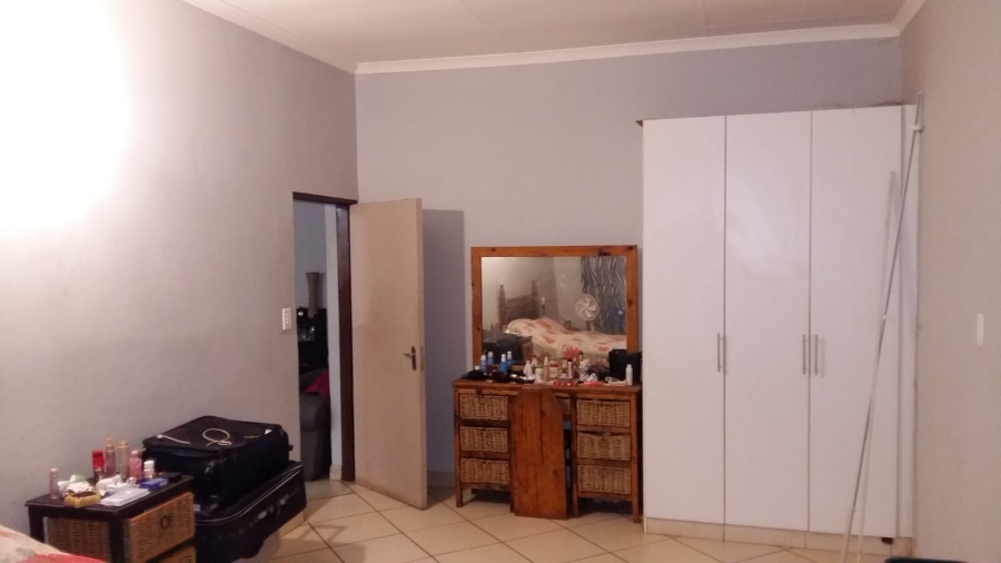 8 Bedroom Property for Sale in Winternest Gauteng