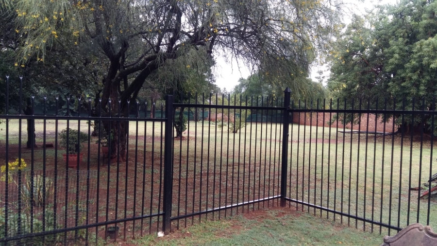 8 Bedroom Property for Sale in Winternest Gauteng