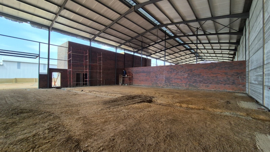 To Let commercial Property for Rent in Knoppieslaagte Gauteng