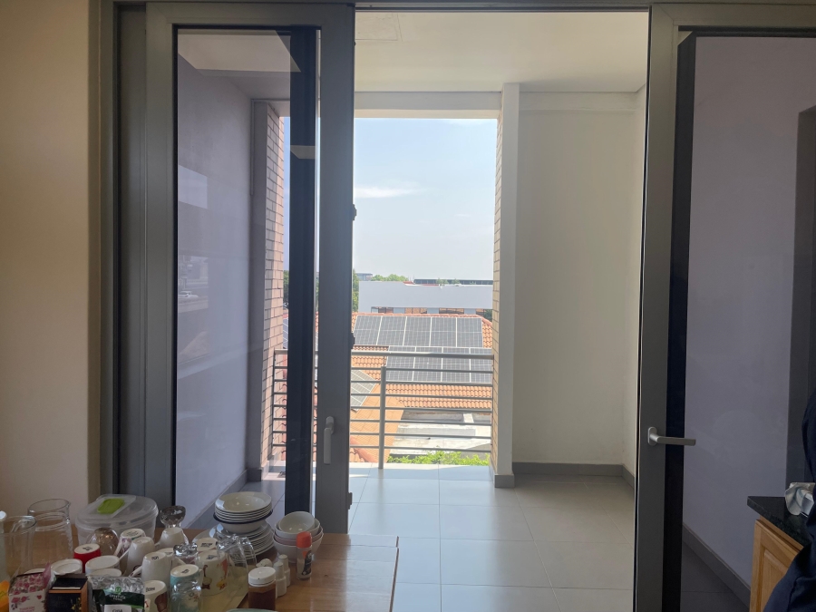 To Let commercial Property for Rent in Midridge Park Gauteng