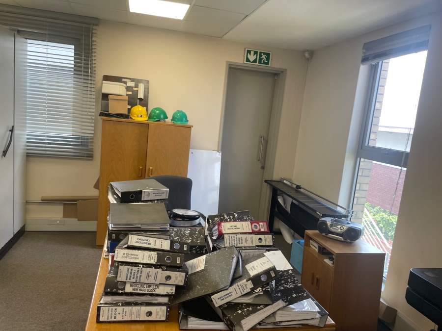 To Let commercial Property for Rent in Midridge Park Gauteng