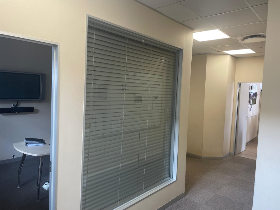 To Let commercial Property for Rent in Midridge Park Gauteng