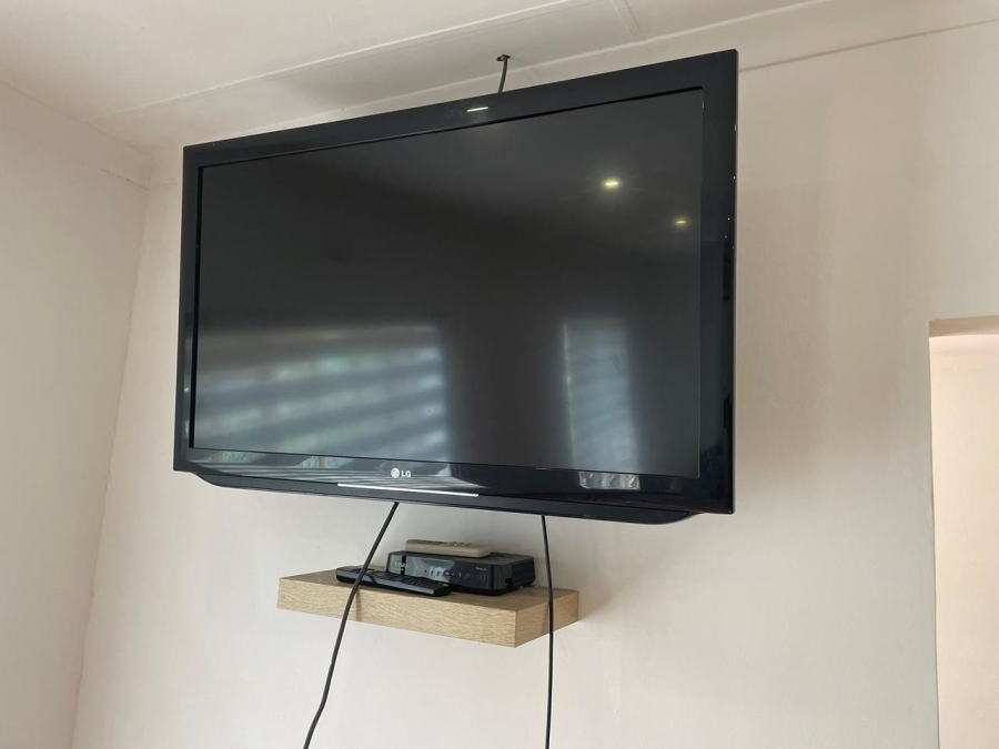 To Let commercial Property for Rent in Halfway Gardens Gauteng