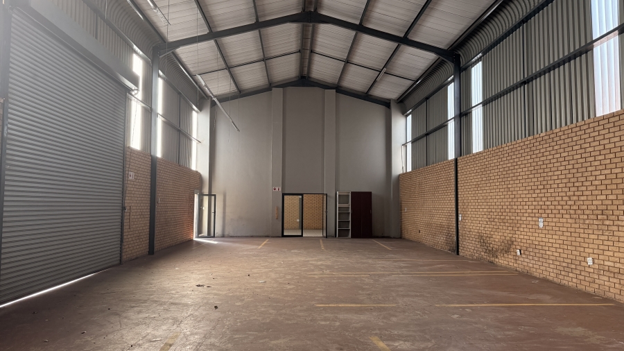 To Let commercial Property for Rent in Clayville Gauteng