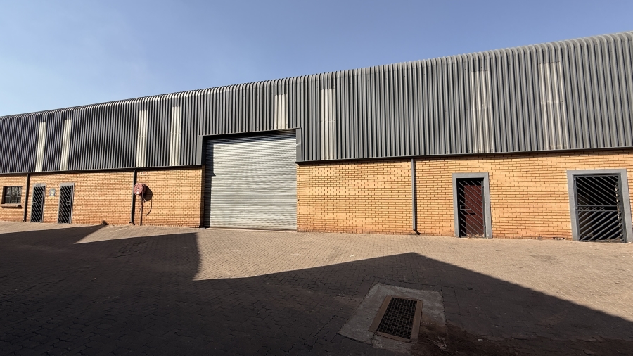 To Let commercial Property for Rent in Clayville Gauteng