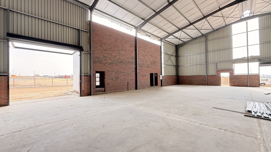 To Let commercial Property for Rent in Knoppieslaagte Gauteng