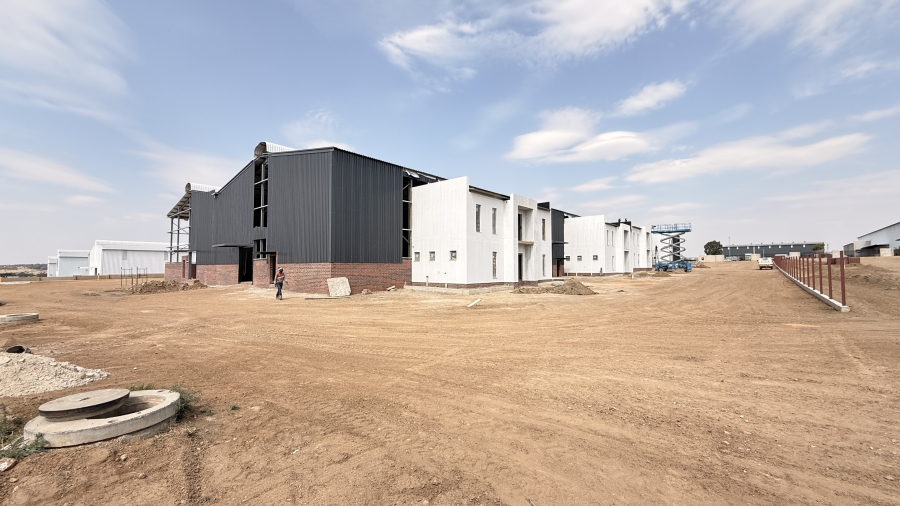 To Let commercial Property for Rent in Knoppieslaagte Gauteng