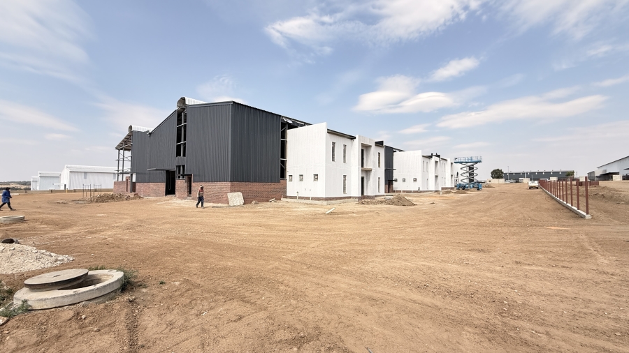 To Let commercial Property for Rent in Knoppieslaagte Gauteng