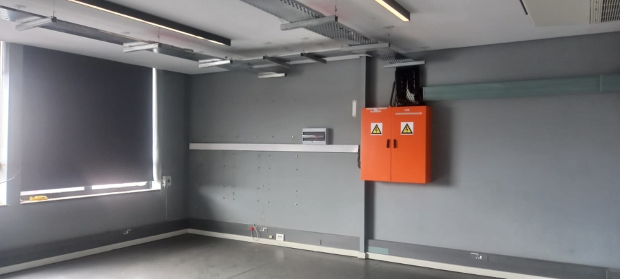 To Let commercial Property for Rent in Ferndale Gauteng