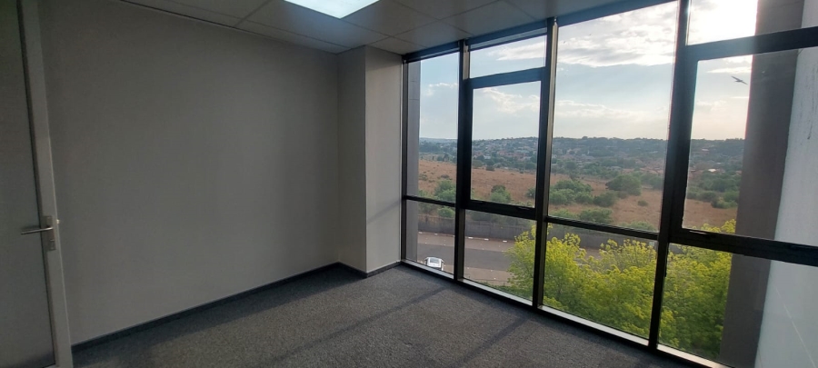 To Let commercial Property for Rent in Southdowns Estate Gauteng