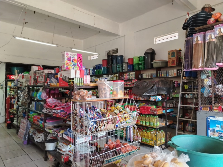 Commercial Property for Sale in Luipaardsvlei Gauteng