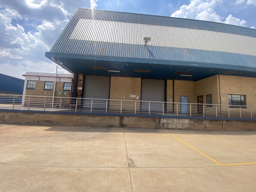 To Let commercial Property for Rent in Spartan Gauteng