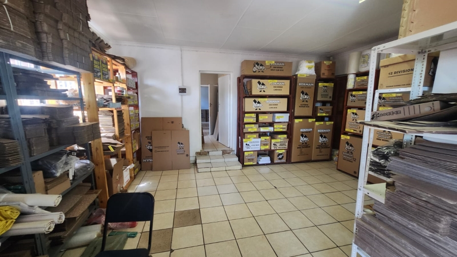 Commercial Property for Sale in Eldoraigne Gauteng