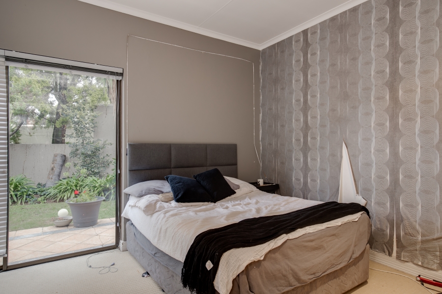 To Let 4 Bedroom Property for Rent in Fourways Gardens Gauteng