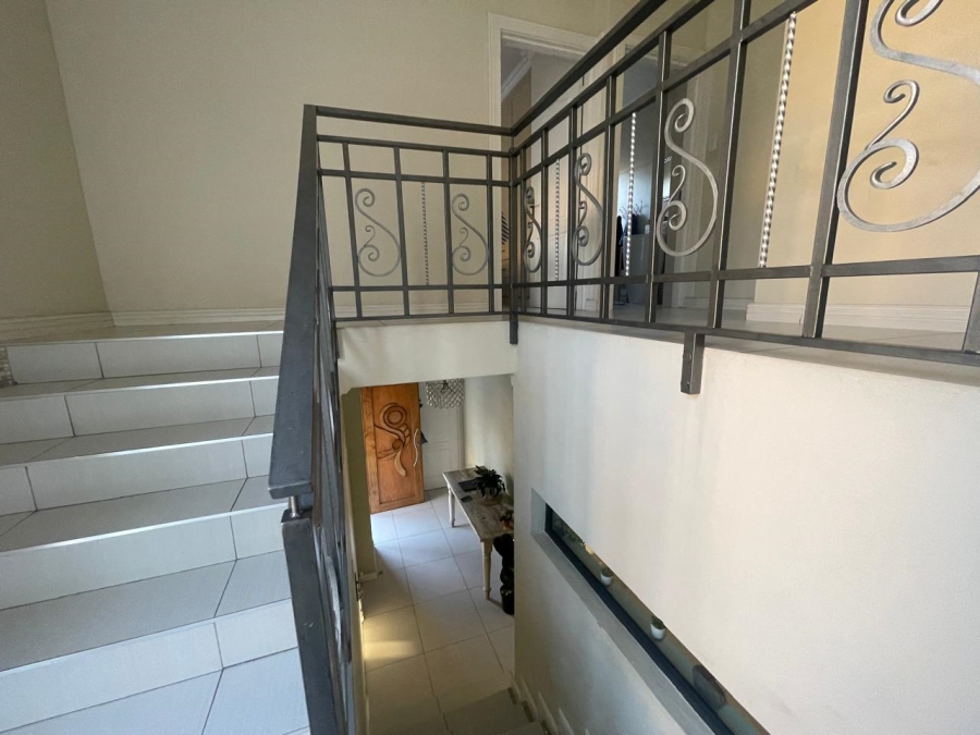 To Let 3 Bedroom Property for Rent in Raceview Gauteng