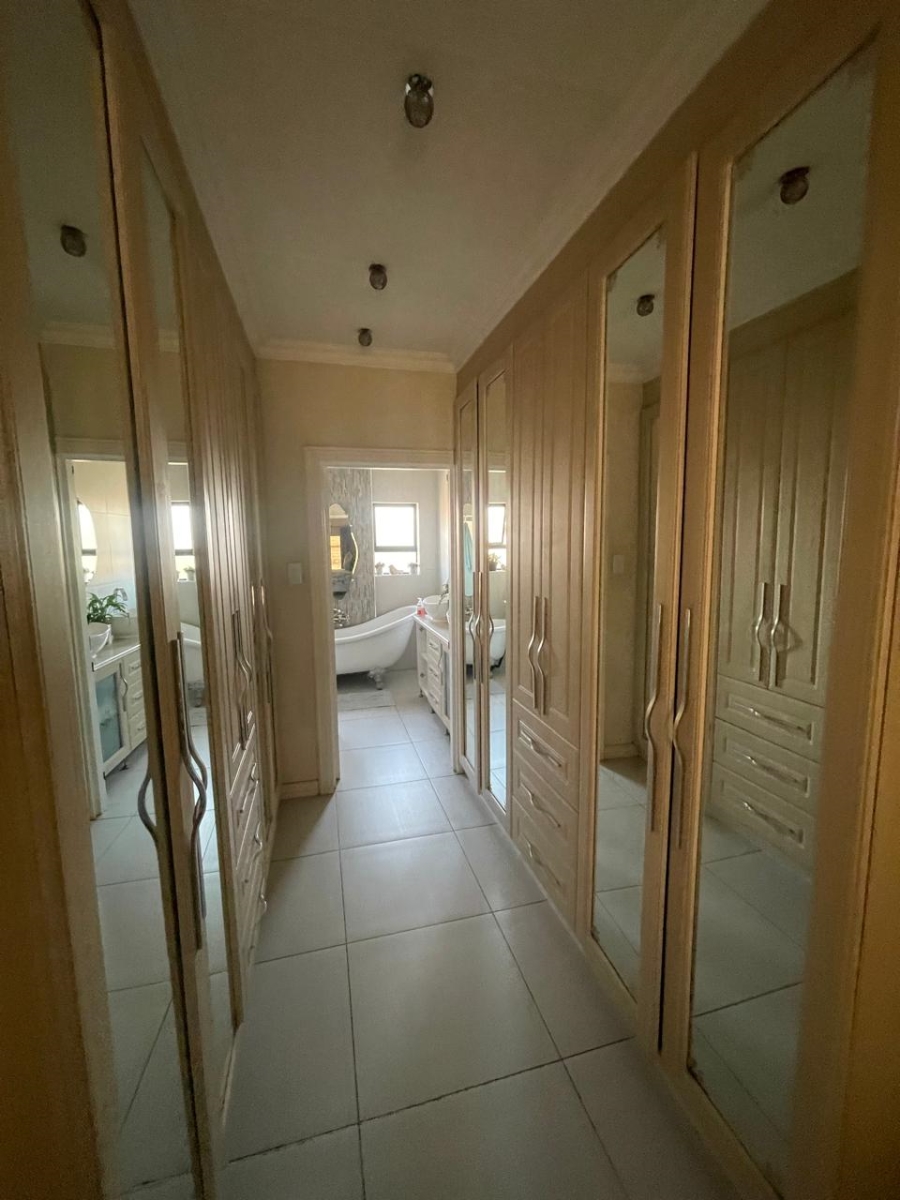 To Let 3 Bedroom Property for Rent in Raceview Gauteng