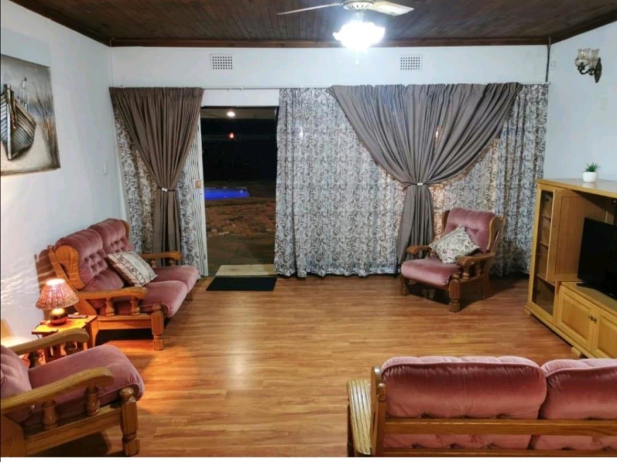 4 Bedroom Property for Sale in Three Rivers Gauteng