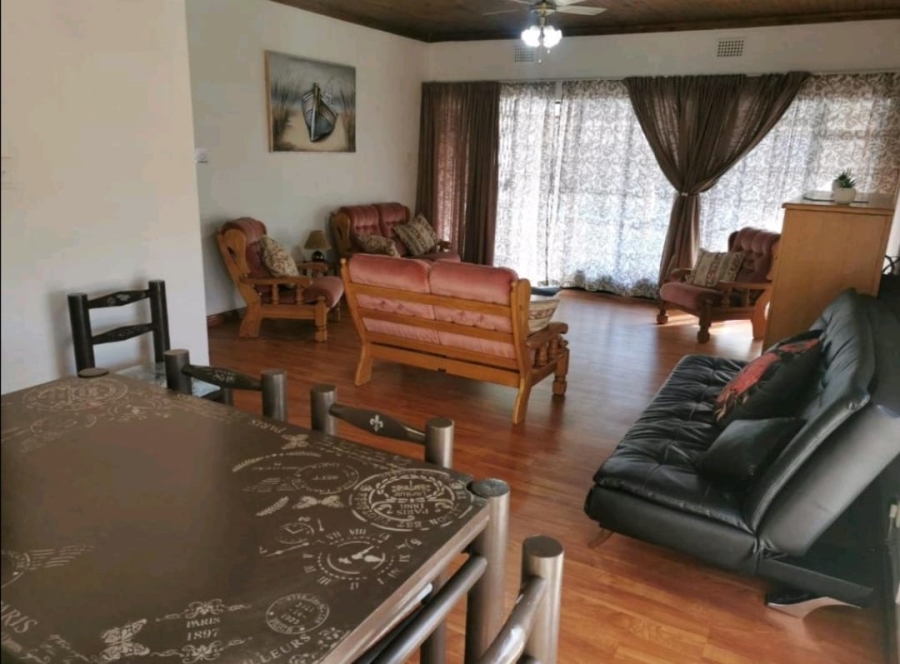 4 Bedroom Property for Sale in Three Rivers Gauteng
