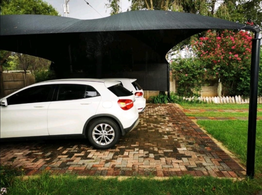 4 Bedroom Property for Sale in Three Rivers Gauteng