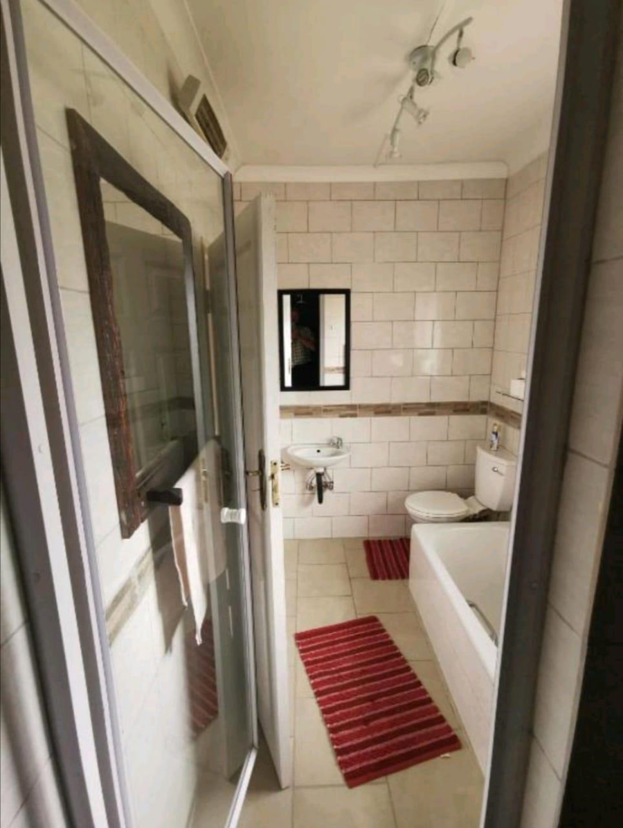 4 Bedroom Property for Sale in Three Rivers Gauteng