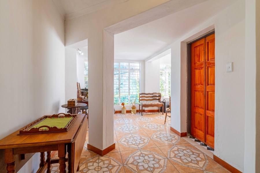 10 Bedroom Property for Sale in Glen Austin Gauteng