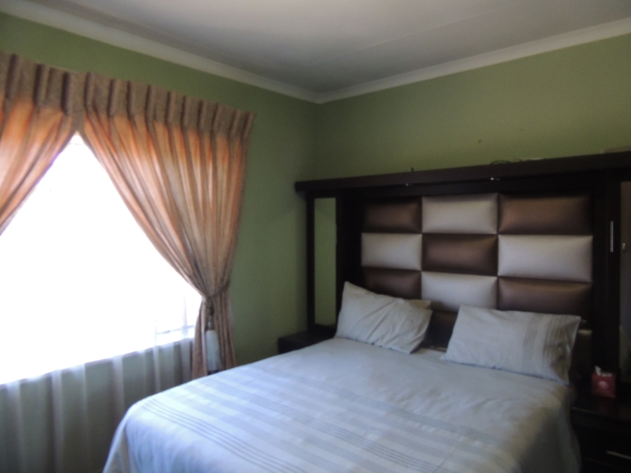 3 Bedroom Property for Sale in Elandspark Gauteng