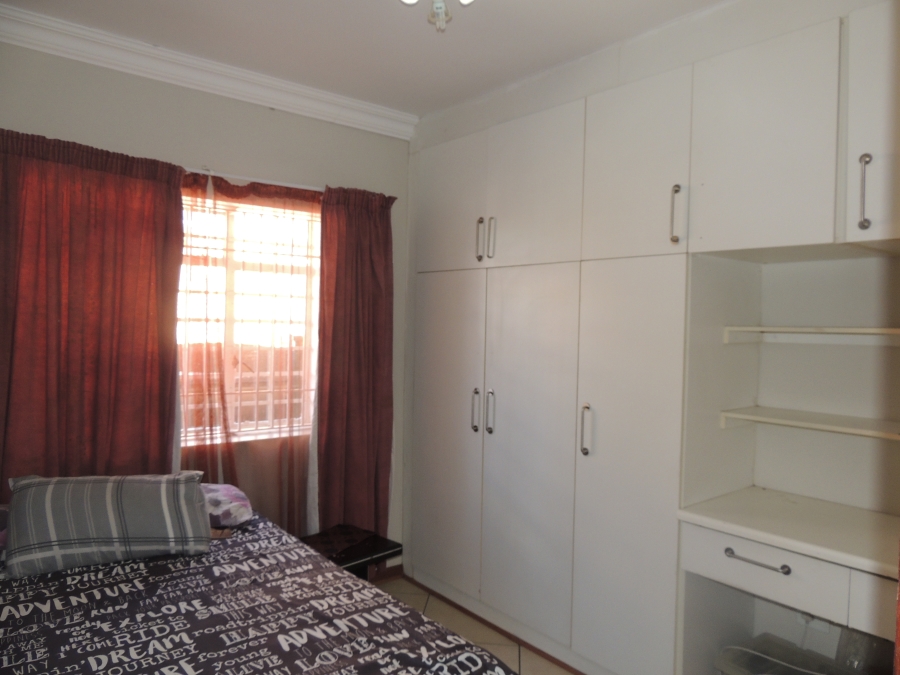 4 Bedroom Property for Sale in South Hills Gauteng