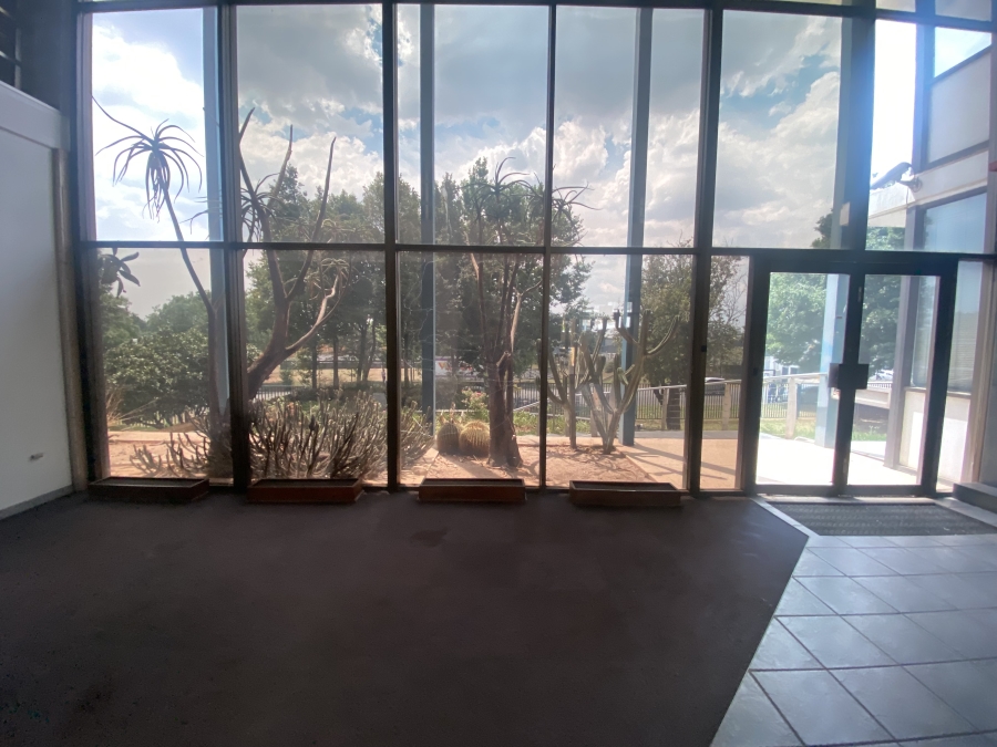 To Let commercial Property for Rent in Spartan Gauteng