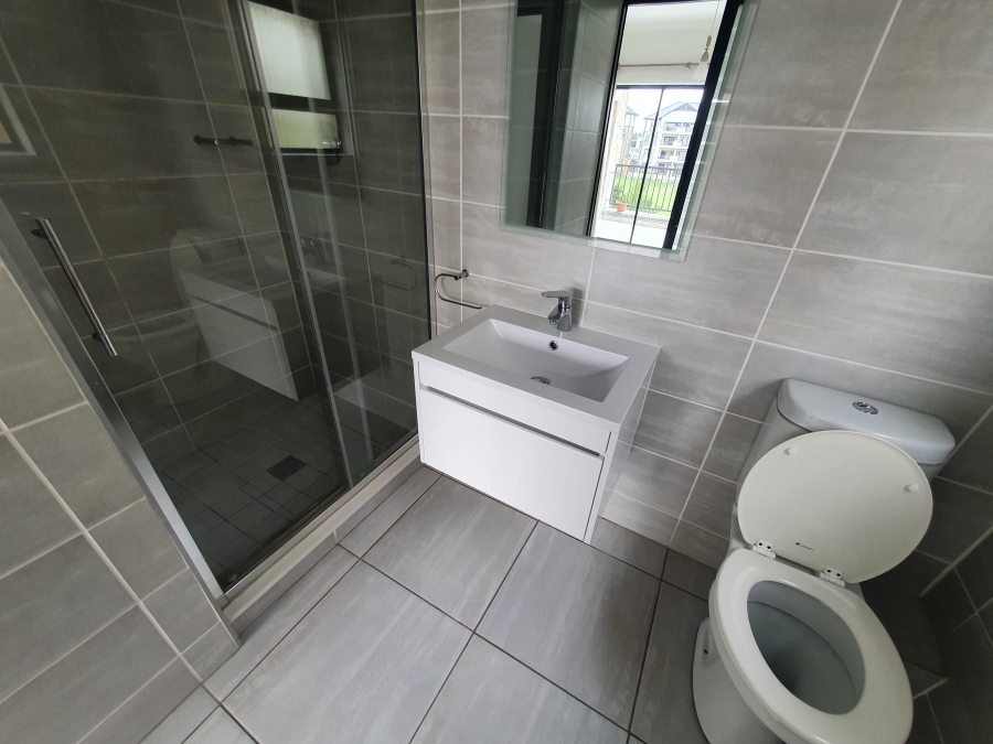 To Let 2 Bedroom Property for Rent in Waterfall Gauteng