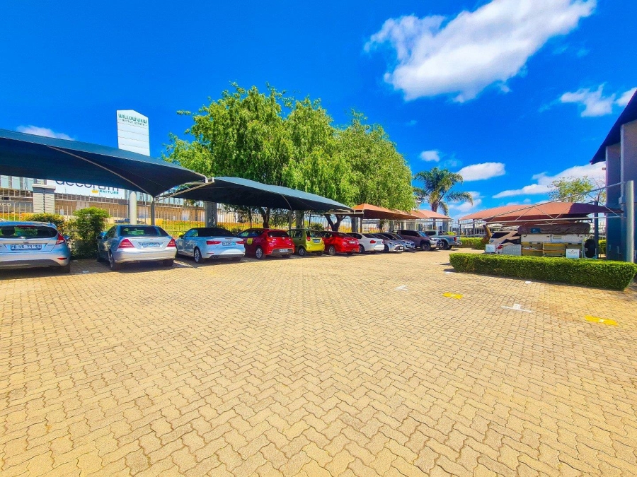 To Let commercial Property for Rent in Ruimsig Gauteng
