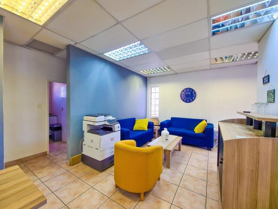 To Let commercial Property for Rent in Ruimsig Gauteng