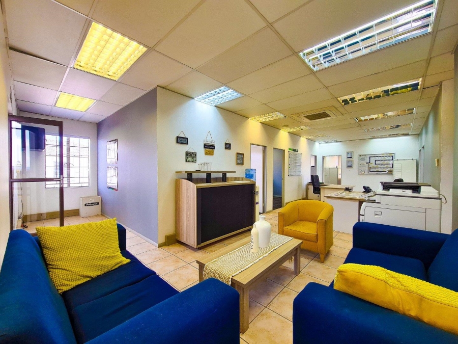 To Let commercial Property for Rent in Ruimsig Gauteng