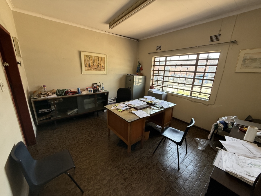 To Let commercial Property for Rent in Delville Gauteng