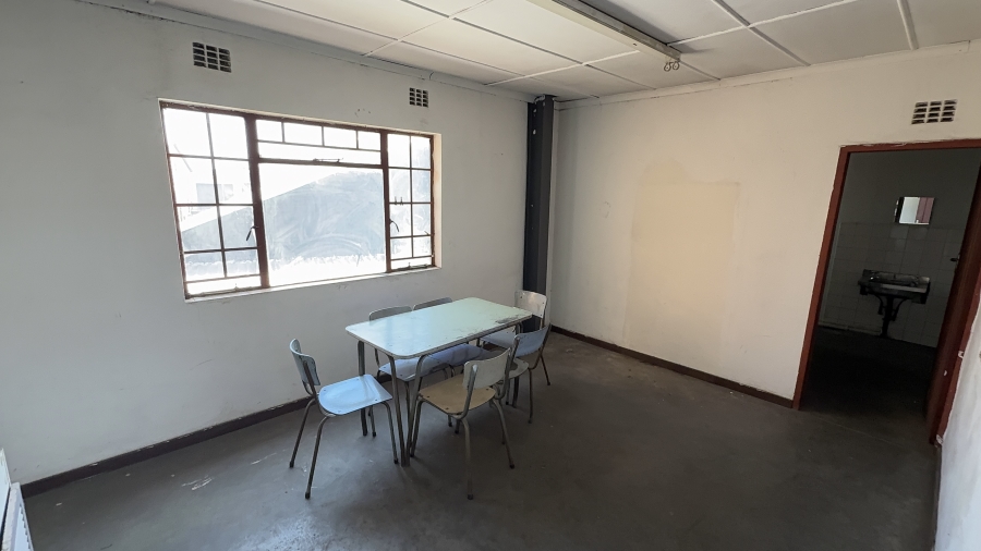 To Let commercial Property for Rent in Delville Gauteng