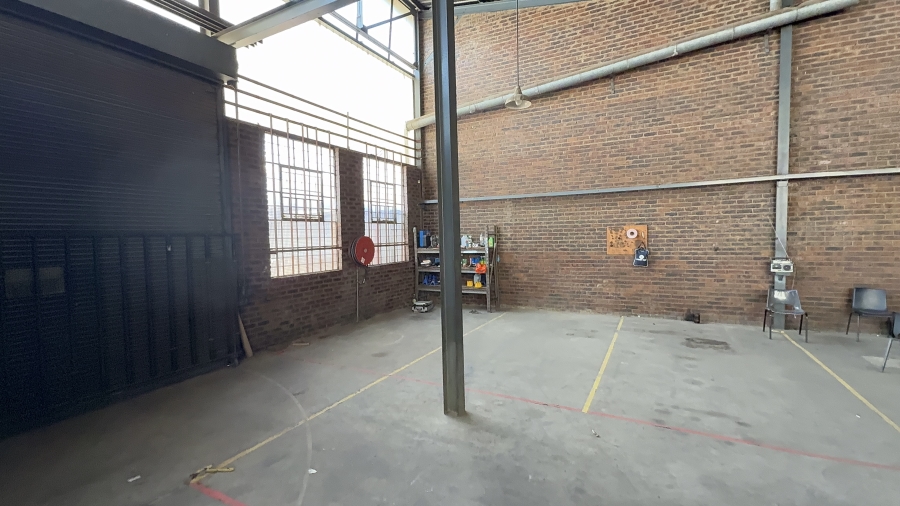 To Let commercial Property for Rent in Delville Gauteng