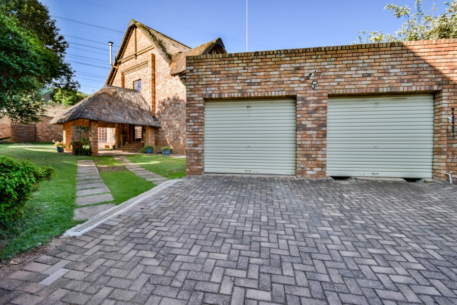 4 Bedroom Property for Sale in Moreleta Park Gauteng