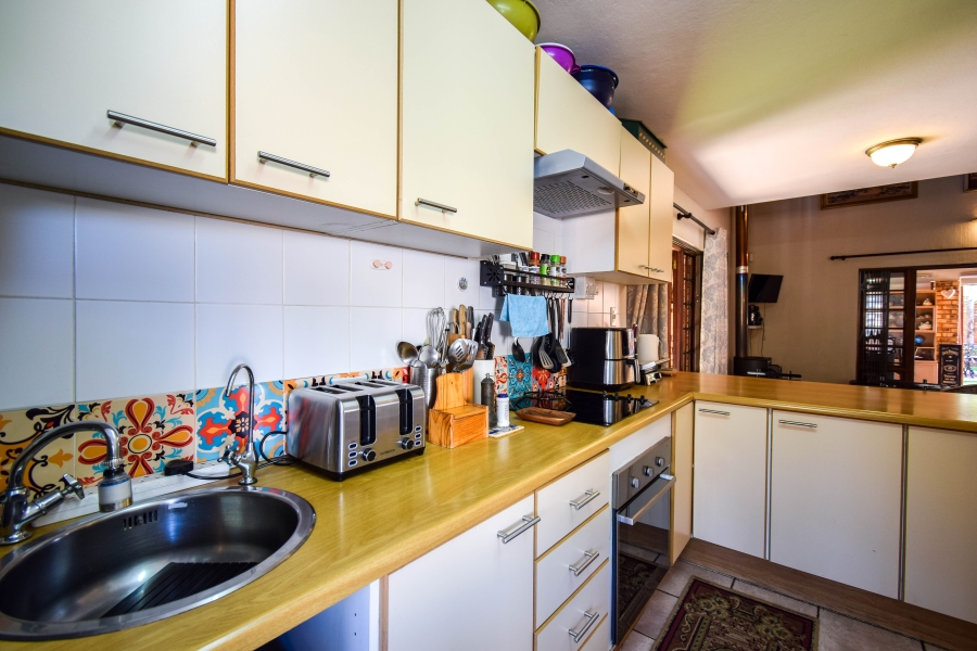 4 Bedroom Property for Sale in Moreleta Park Gauteng