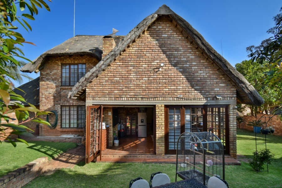 4 Bedroom Property for Sale in Moreleta Park Gauteng