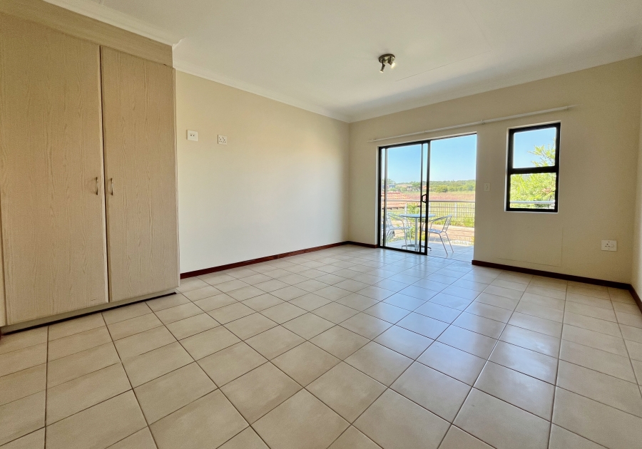 1 Bedroom Property for Sale in The Retreat Gauteng