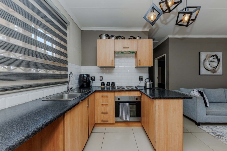 2 Bedroom Property for Sale in Princess A H Gauteng