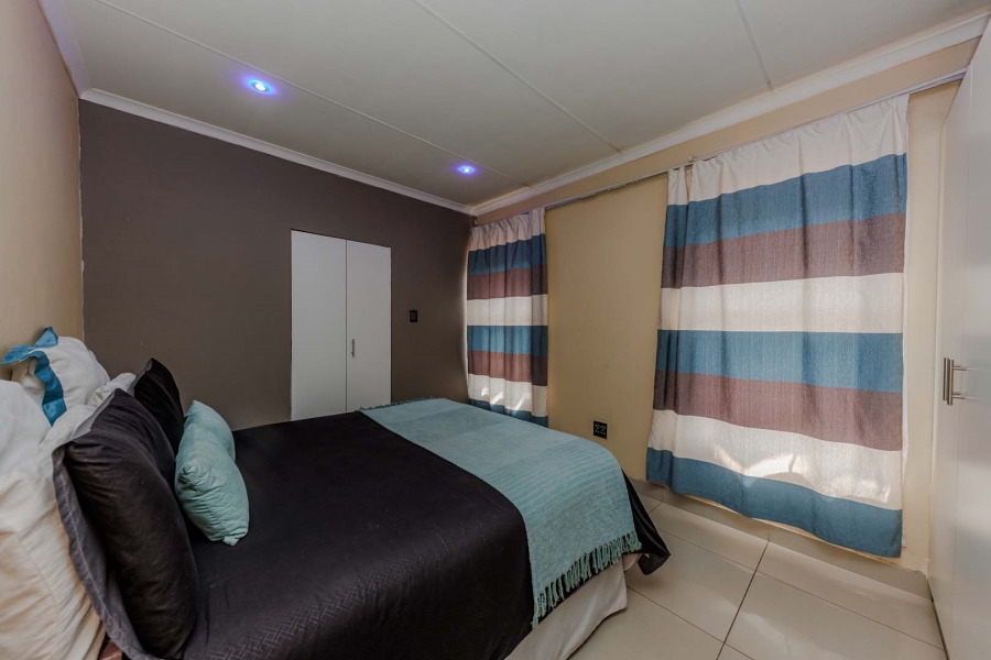 2 Bedroom Property for Sale in Princess A H Gauteng