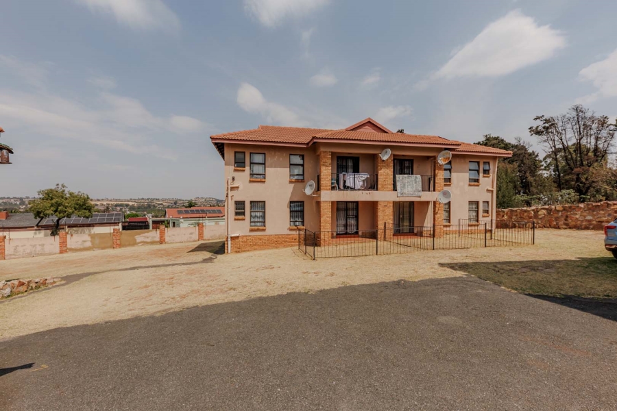 2 Bedroom Property for Sale in Princess A H Gauteng