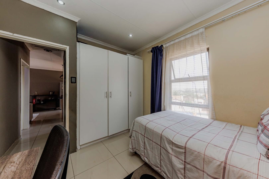 2 Bedroom Property for Sale in Princess A H Gauteng