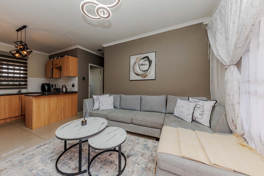 2 Bedroom Property for Sale in Princess A H Gauteng
