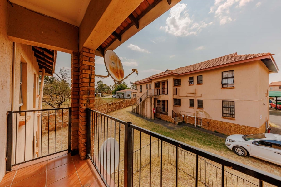 2 Bedroom Property for Sale in Princess A H Gauteng