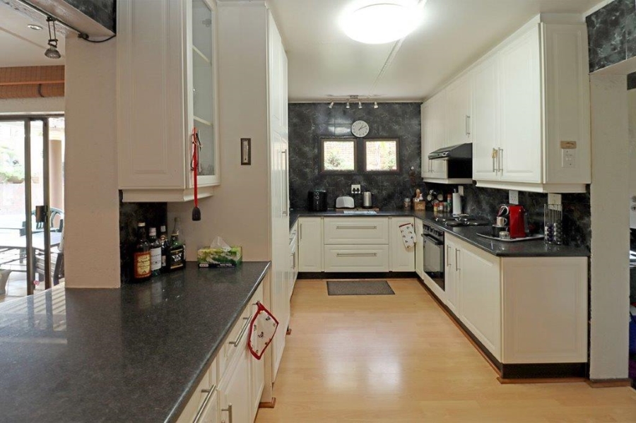 4 Bedroom Property for Sale in Dowerglen Ext 4 Gauteng