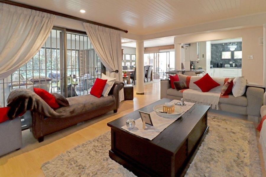 4 Bedroom Property for Sale in Dowerglen Ext 4 Gauteng