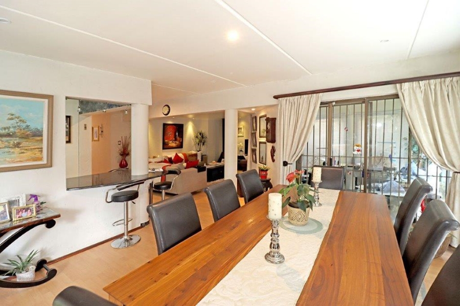 4 Bedroom Property for Sale in Dowerglen Ext 4 Gauteng