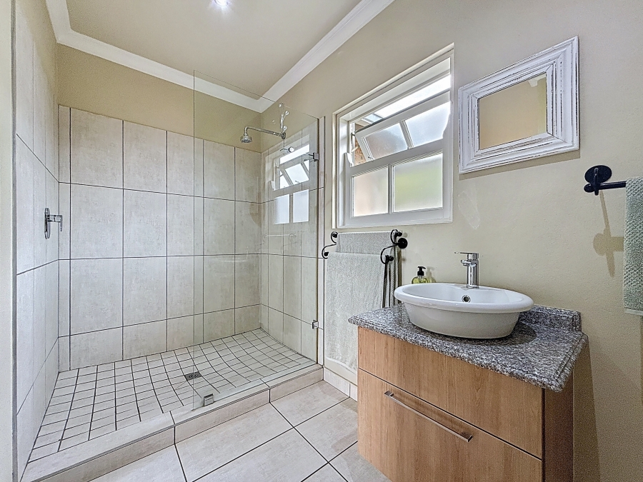 To Let 2 Bedroom Property for Rent in Mooikloof Heights Gauteng